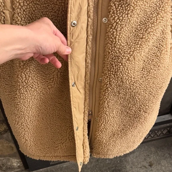 Athleta Beige Sherpa Jacket - Picture 8 of 10